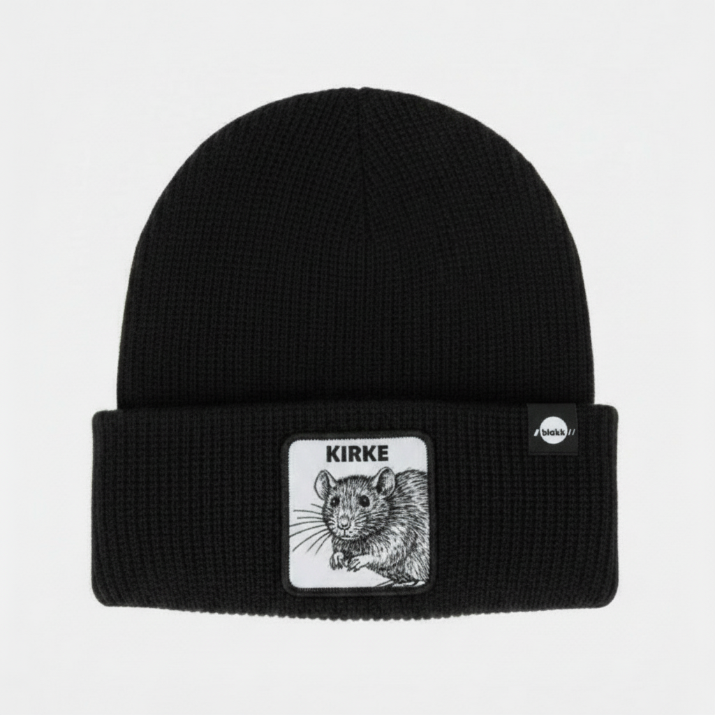 Svart lue med korrekt blakk-logo